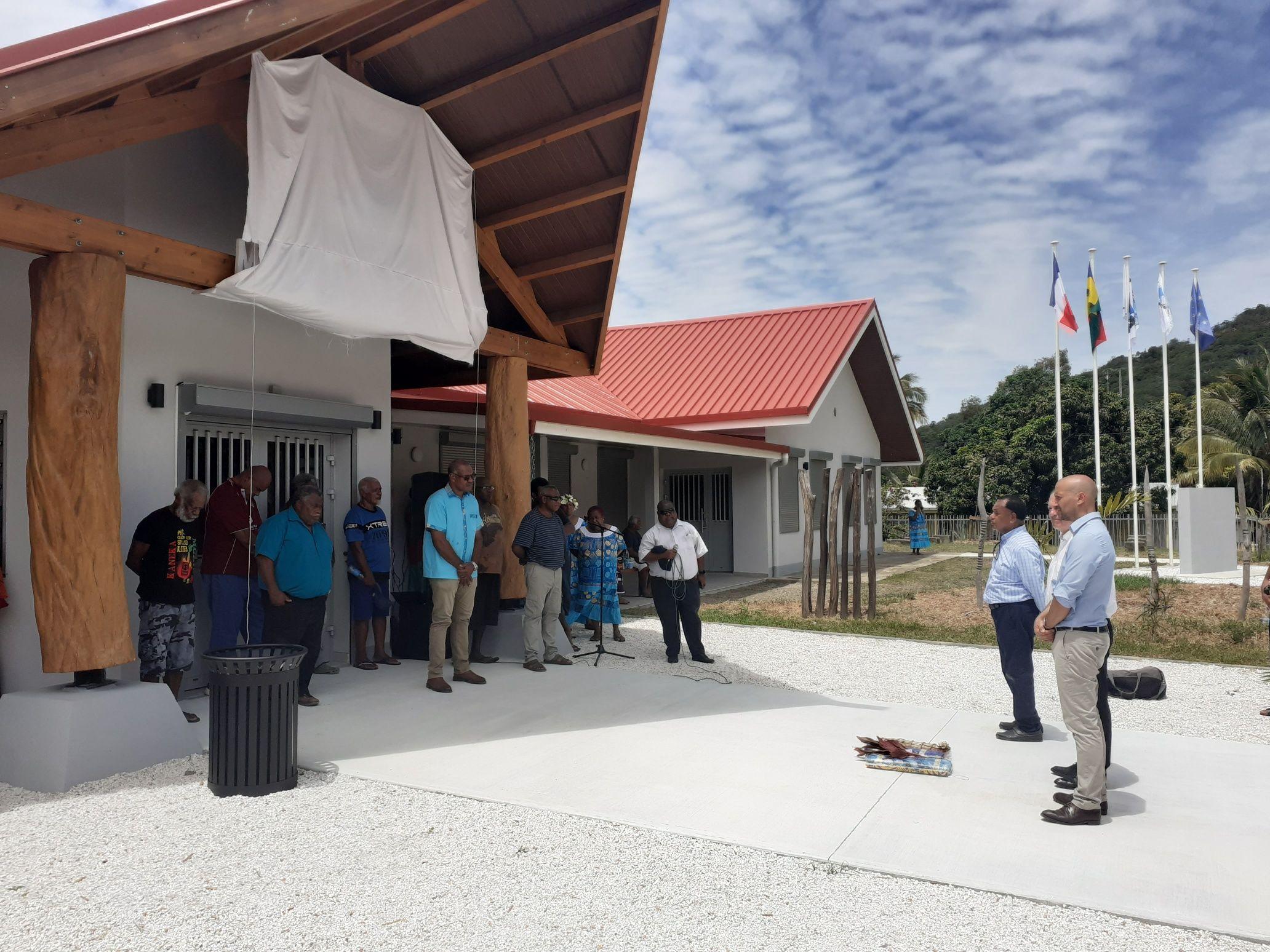 Inauguration mouvementée pour la nouvelle mairie de Kouaoua