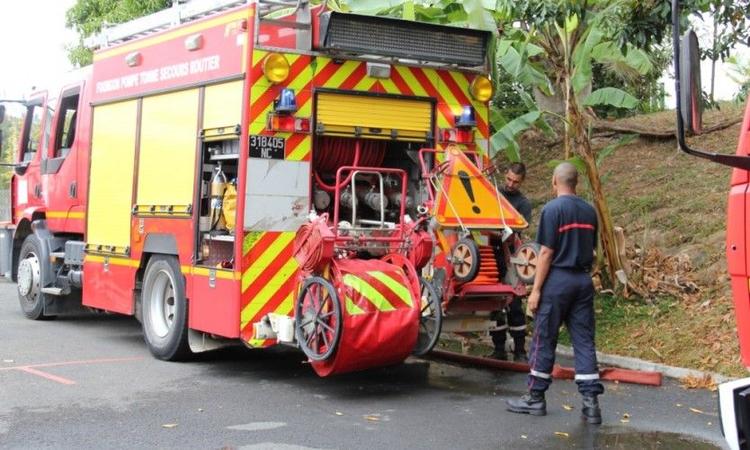 Incendie spectaculaire à Dumbéa