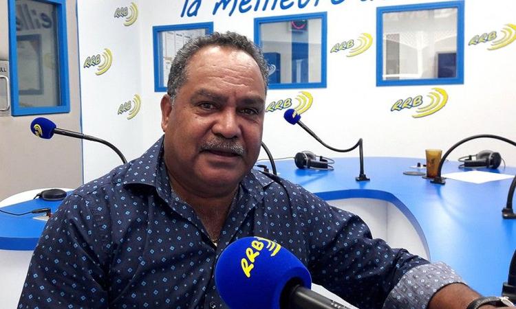 Samuel Hnépéune a démissionné