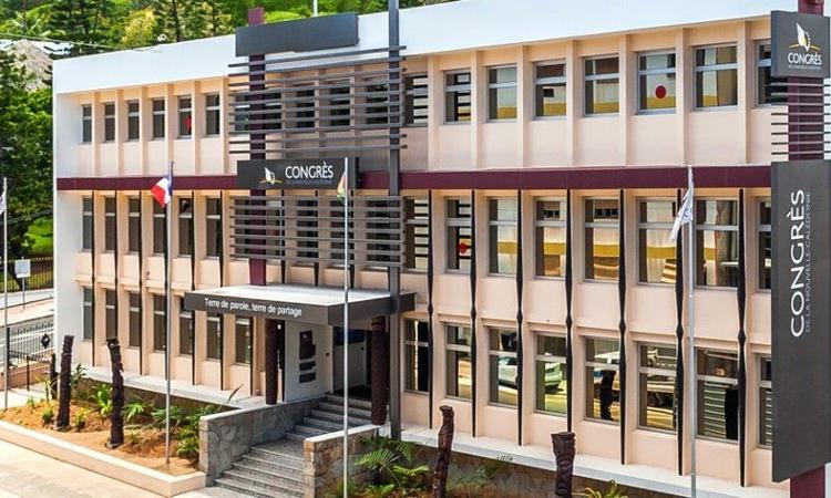 Thierry Santa face au Congrès