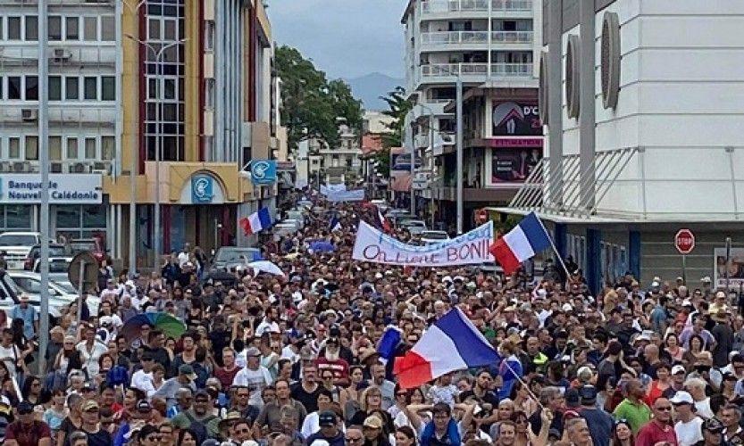 25 000 personnes dans la rue