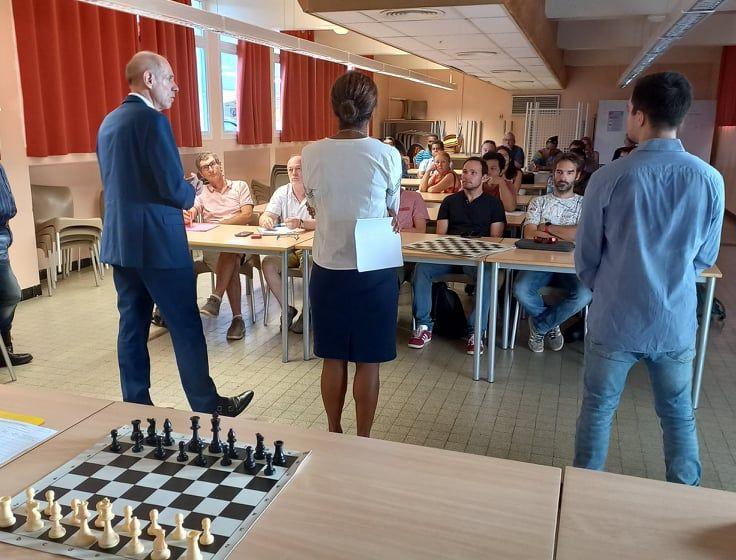 Jouer aux échecs pour éviter l'échec scolaire