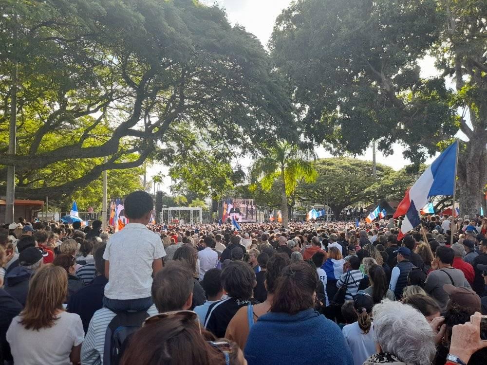 Plus de 10 000 personnes au discours du président