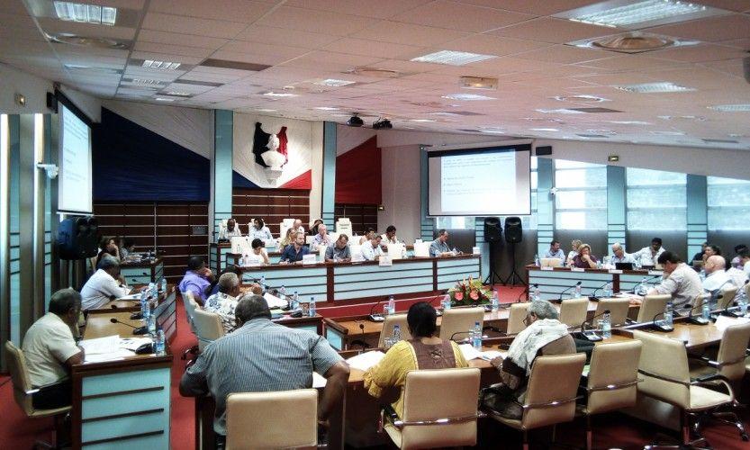 Fonction publique, réforme disputée