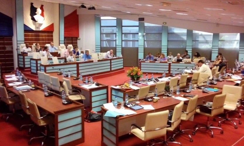 Le Congrès divisé sur le foncier