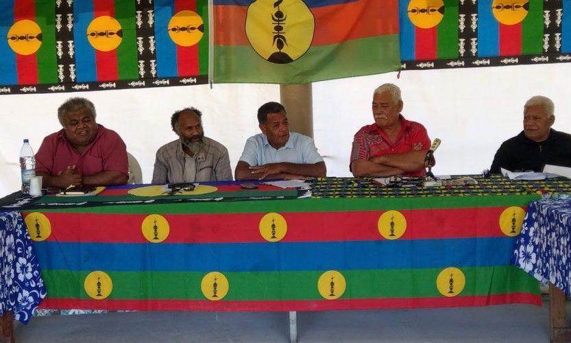 Le FLNKS veut afficher son unité.