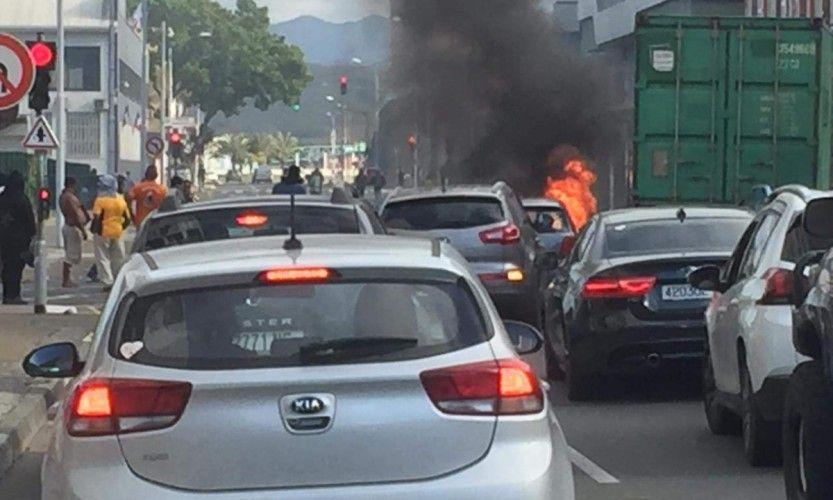 Vale. Affrontements à Nouméa
